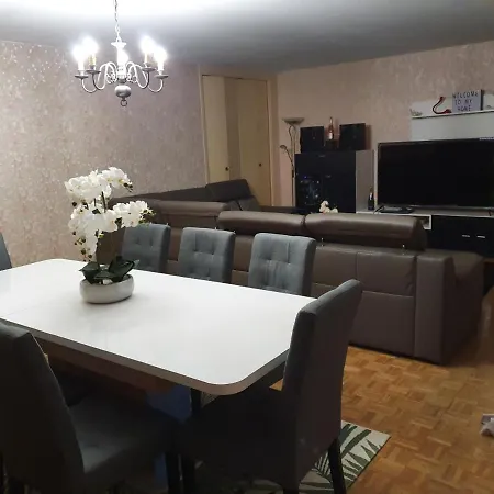 Dans Grand De 113m2 Proche Paris Privatunterkunft