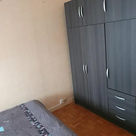 Dans Grand De 113m2 Proche Paris Quarto em Acomodações Particulares