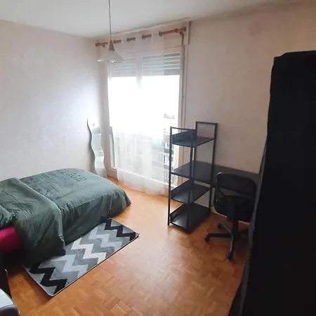 Dans Grand De 113m2 Proche Paris Privatunterkunft