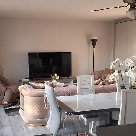 Quarto em Acomodações Particulares Dans Grand De 113m2 Proche Paris