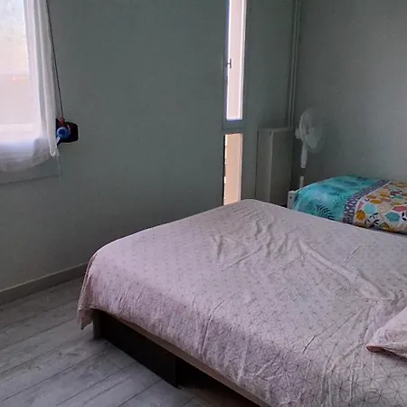 Dans Grand De 113m2 Proche Paris منزل للإقامة