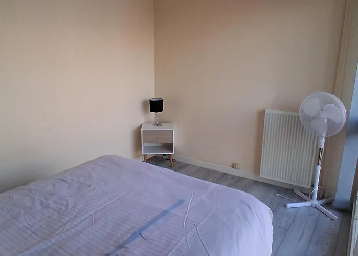 Séjour chez l'habitant Dans Grand De 113m2 Proche Paris