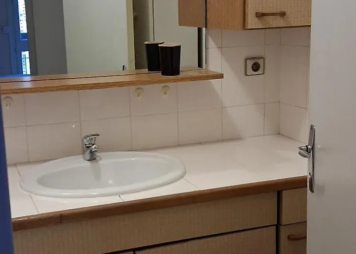 Séjour chez l'habitant Dans Grand De 113m2 Proche Paris *